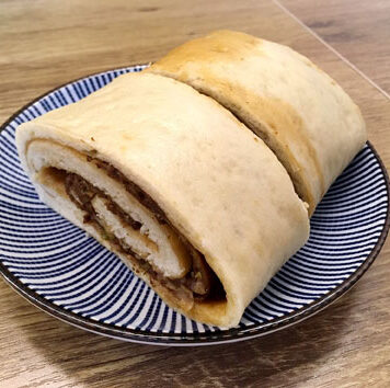 Roulong steamed dumpling – Beijing, China Roulong, a traditional big steamed dumpling, from Beijing.