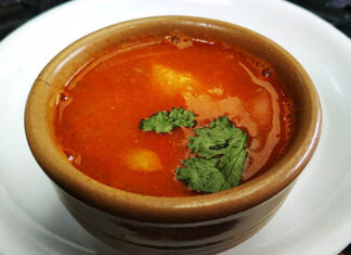 Aloo tama – Kathmandu, Nepal Aloo tama, a potato and bamboo shoots soup in Nepali cuisine, served in a bowl in Kathmandu