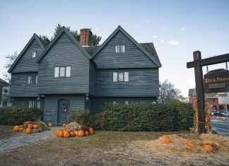 15 Best Places to Visit in October in USA » Local Adventurer