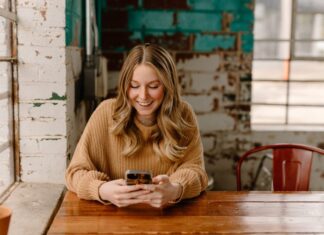 5 Apps to Download for Your Next Trip — TripIt Blog