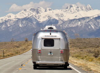 25 Useful Travel Hacks and Tips to Elevate Your Travel » Local Adventurer » Travel Adventures in Las Vegas + World Wide