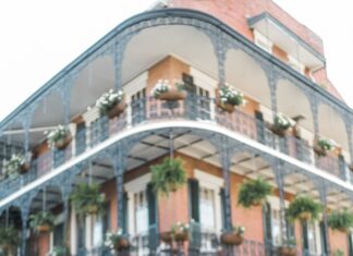 15 of the Best Places to Travel in April