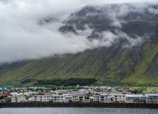 7 Small Iceland Towns You Can’t Miss Full of Epic Adventures