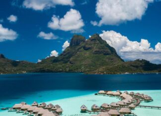 The 5 Best (and Cheapest) Overwater Bungalows in Bora Bora