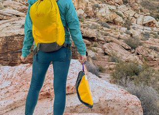 This is the Best Climbing Chalk Bag and Chalk Bucket » Local Adventurer » Travel Adventures in Las Vegas + World Wide